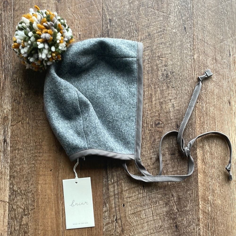 Briar baby bonnet
